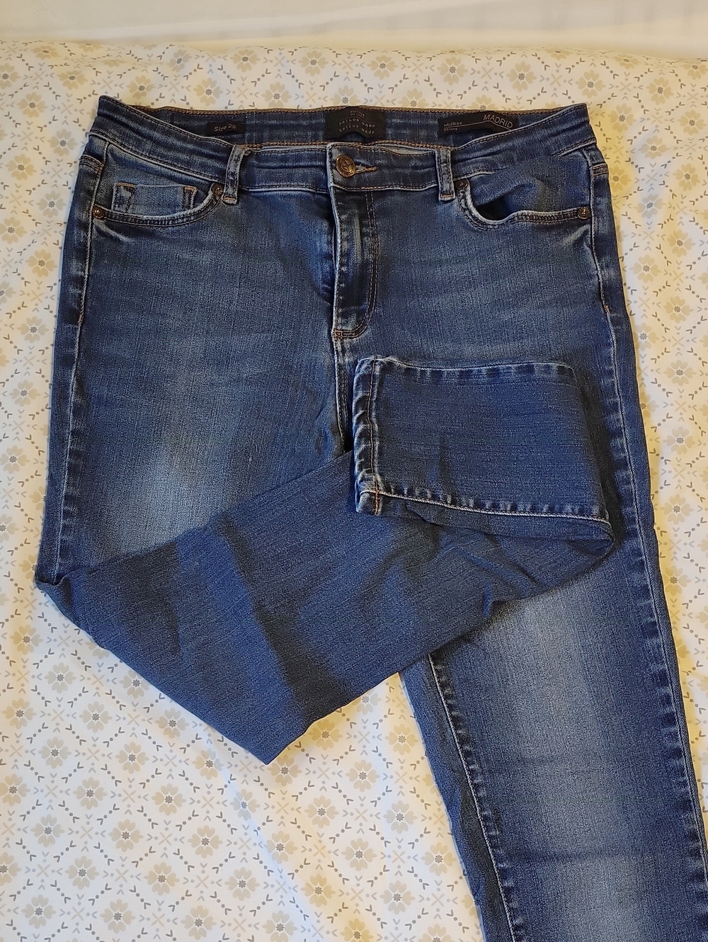 tailor made Madrid Skinny Jeans in mid-rise